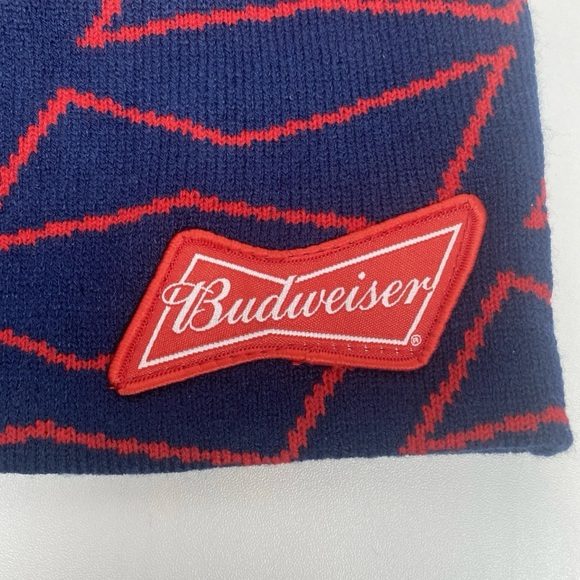 Men’s Budweiser Beanie Hat with Red and Blue Pattern - Picture 2 of 5